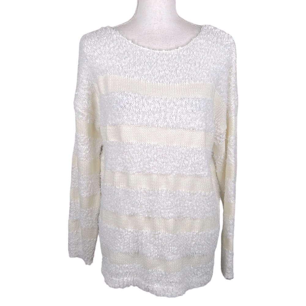 Knit White & Cream Striped Long Sleeve Crew Neck Winter Comfy Sweater Size XL